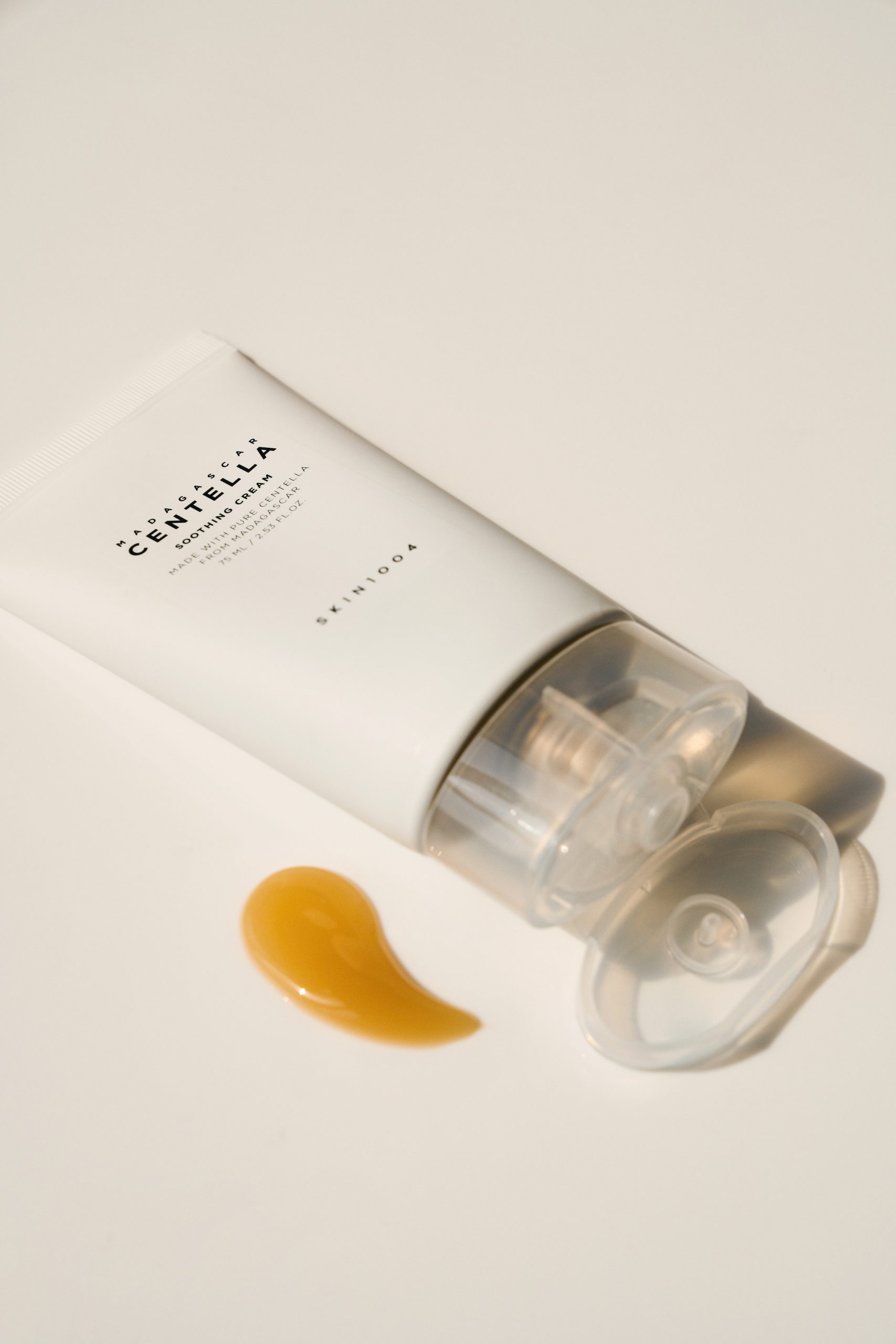 Skin1004 Madagascar Centella Soothing Cream 75 ml/ Nyugtató arckrém centellával - Image 2
